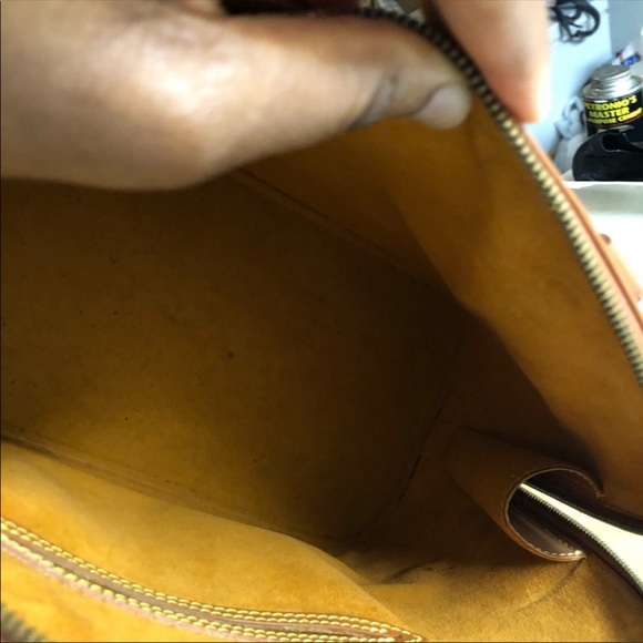 Authentic Louis Vuitton Alma Epi leather bag - Picture 7 of 8